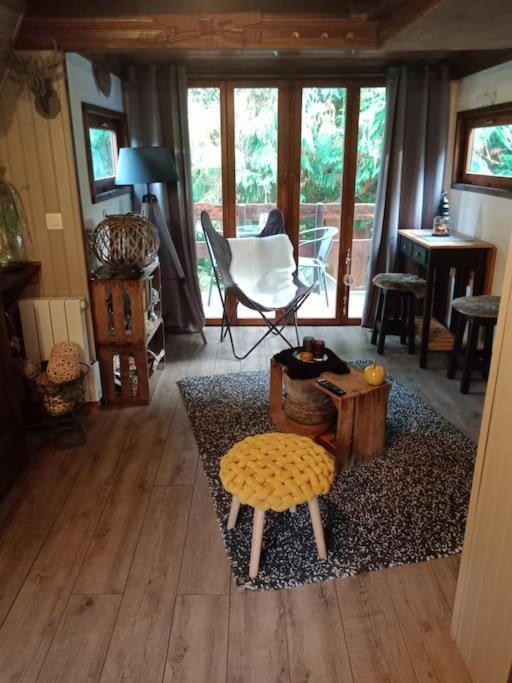 Micro Maison Isba Sedan Givonne Esterno foto
